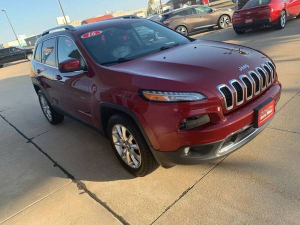 2016 Jeep Cherokee Limited - - by dealer - vehicle for sale in Columbus, NE – photo 5