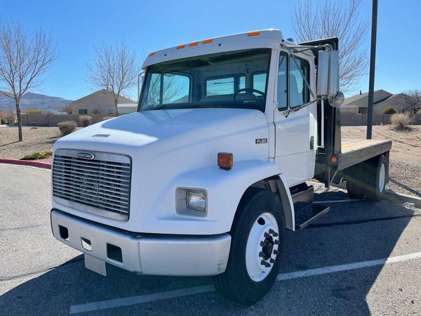 2000 Freightliner FL60 - - by dealer - vehicle for sale in Albuquerque, NM – photo 2