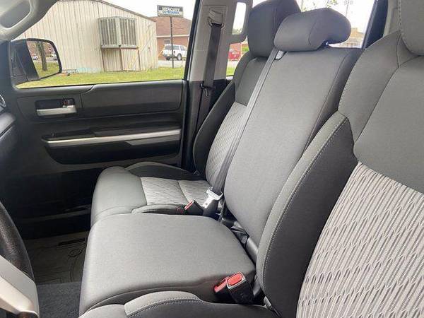 2015 Toyota Tundra SR5 4x4 4dr CrewMax Cab Pickup SB (5 7L V8 FFV) for sale in Des Arc, TN – photo 23