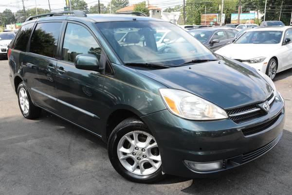 2005 *Toyota* *Sienna* *XLE Limited* Green for sale in Avenel, NJ – photo 4