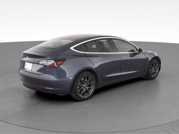 2018 Tesla Model 3 Long Range Sedan 4D sedan Gray - FINANCE ONLINE -... for sale in Cambridge, MA – photo 11