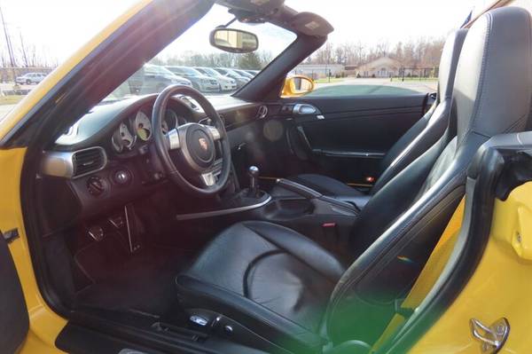 Carrera 2S Sport Chrono Yellow Belts Full Leather Bose Low Miles... for sale in Flushing, MI – photo 2