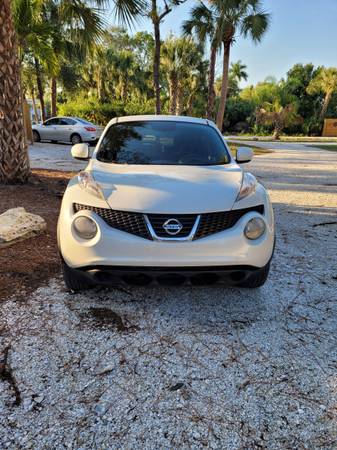 2014 Nissan Juke SV AWD White Above Avg Cond Sunroof 89600 Miles for sale in Bonita Springs, FL – photo 3