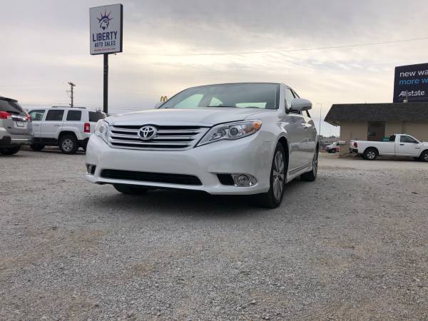 2011 TOYOTA AVALON - cars & trucks - by dealer - vehicle automotive... for sale in Lincoln, NE – photo 2