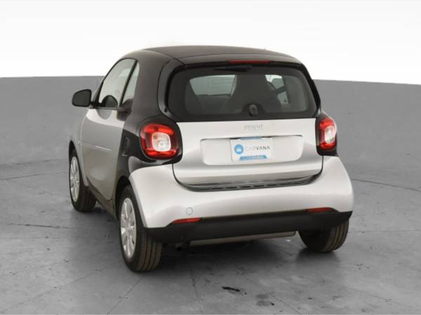 2016 smart fortwo Pure Hatchback Coupe 2D coupe Silver - FINANCE -... for sale in El Cajon, CA – photo 8
