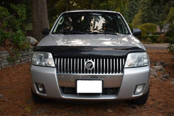 2005 Mercury Mariner - 2nd OWNER - V6 AWD - cars & trucks - by owner... for sale in Seattle, WA – photo 2