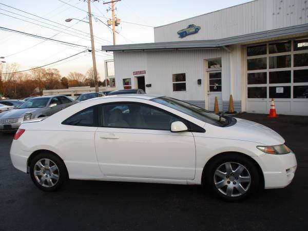 2009 Honda Civic COUPE Reliable Ride, best price - 4490 for sale in Roanoke, VA – photo 7