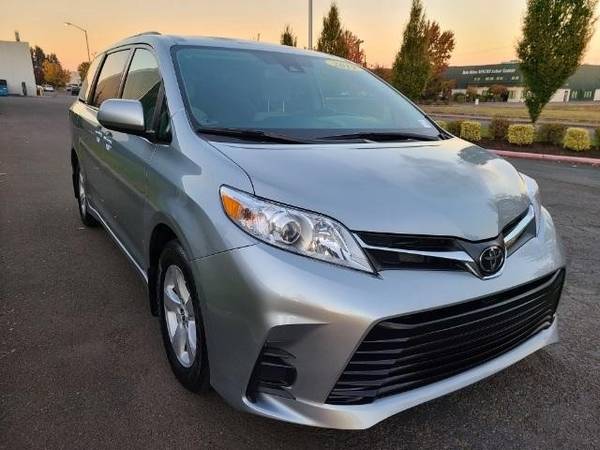 2019 Toyota Sienna LE FWD 8-Passenger Minivan, Passenger - cars &... for sale in Salem, OR – photo 3