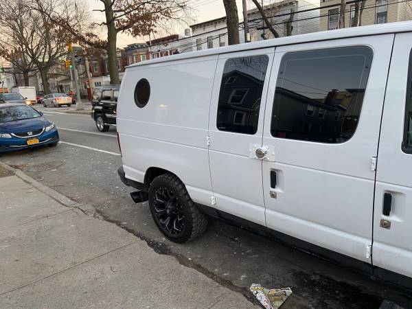 Passenger van for sale in Queens , NY – photo 10
