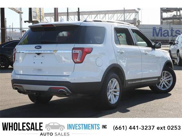 2016 Ford Explorer SUV XLT (Oxford White) for sale in Van Nuys, CA – photo 2