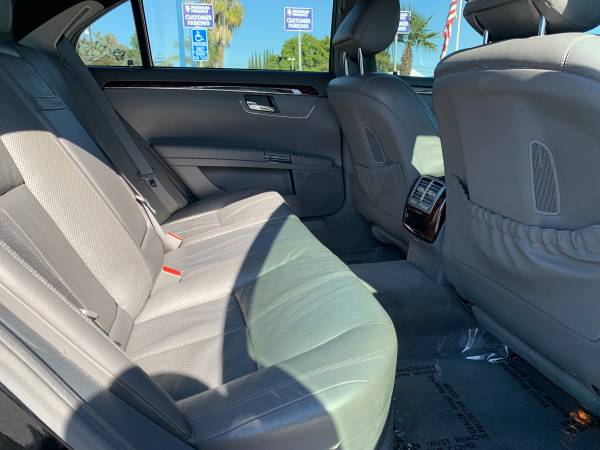 R7. 2007 MERCEDES-BENZ S-CLASS S550 NAVIGATION LEATHER SUPER CLEAN for sale in Stanton, CA – photo 13