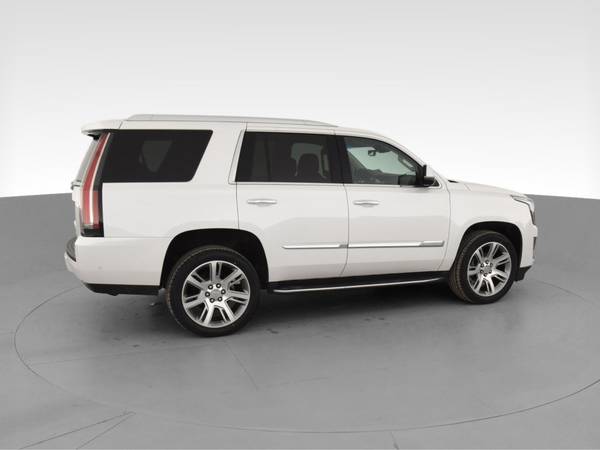 2017 Caddy Cadillac Escalade Luxury Sport Utility 4D suv White - -... for sale in Knoxville, TN – photo 12