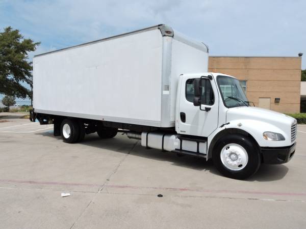 2011 FREIGHTLINER M2 26 FOOT BOX TRUCK with for sale in Grand Prairie, TX – photo 9
