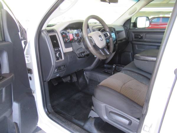 2011 DODGE RAM 5500 CREW CAB 4X4 6 7 CUMMINS FLATBED! - cars & for sale in Phoenix, AZ – photo 14