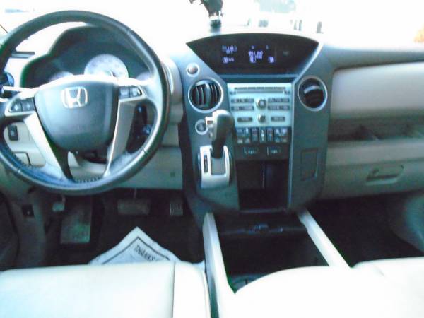 2011 HONDA PILOT EX-L 4X4 - cars & trucks - by dealer - vehicle... for sale in GRESHAM, WA – photo 6