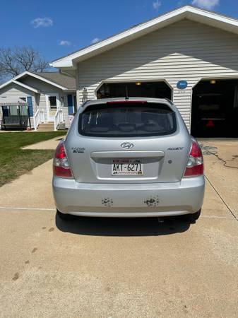 2007 hyundai accent gs hatchback 2 door for sale in Arkdale, WI – photo 8