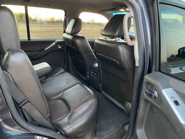 2012 Nissan Pathfinder - cars & trucks - by owner - vehicle... for sale in Saint Hedwig, TX – photo 10