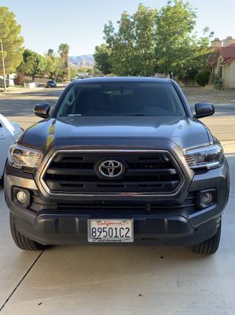 2017 Toyota Tacoma crew cab SR5 for sale in Palmdale, CA – photo 3