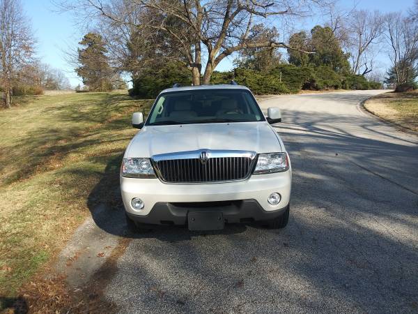 2004 Lincoln Aviator 78,250 original miles - cars & trucks - by... for sale in Godfrey, MO – photo 2