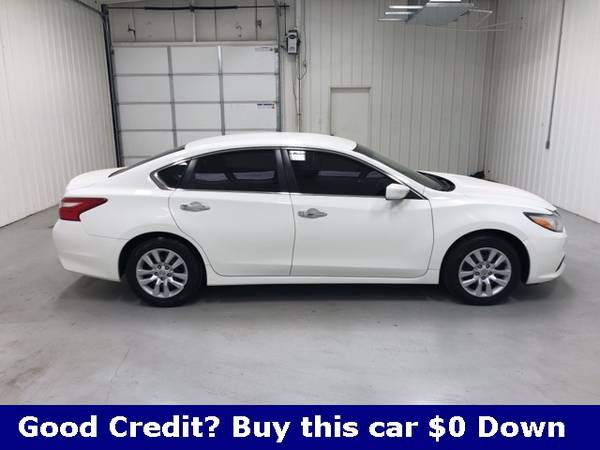 2017 Nissan Altima 2.5 S - Super Clean! - cars & trucks - by dealer... for sale in Ripley, MS – photo 4
