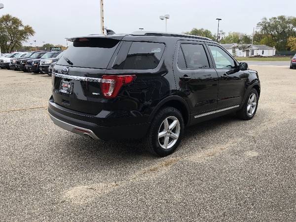 2016 Ford Explorer XLT 4WD - cars & trucks - by dealer - vehicle... for sale in Middleton, WI – photo 5