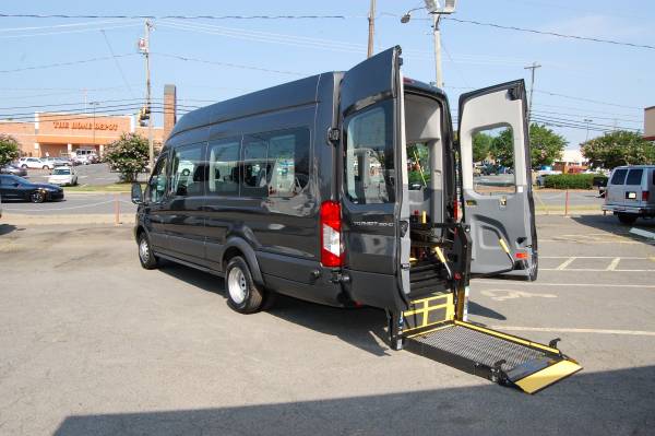 HANDICAP ACCESSIBLE WHEELCHAIR LIFT EQUIPPED VAN.....UNIT# 2293FHT -... for sale in Charlotte, NC – photo 2