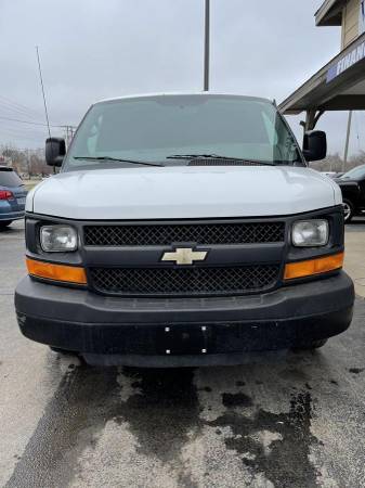 2015 CHEVROLET EXPRESS G3500 - - by dealer - vehicle for sale in Shawnee, MO – photo 8