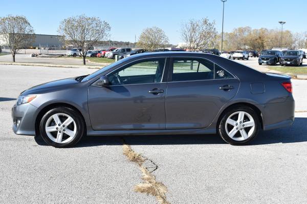2014 Toyota Camry SE ***79K MILES ONLY*** - cars & trucks - by... for sale in Omaha, IA – photo 8