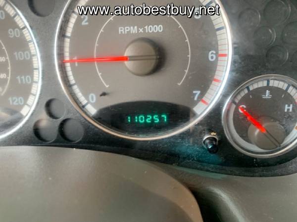 2005 Jeep Liberty Limited 4WD 4dr SUV w/ 28F Call for Steve or Dean... for sale in Murphysboro, IL – photo 13