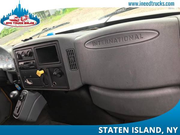 2005 INTERNATIONAL 4300 18' FEET NON CDL DIESEL BOX TRUCK LIF-maryland for sale in Staten Island, District Of Columbia – photo 9