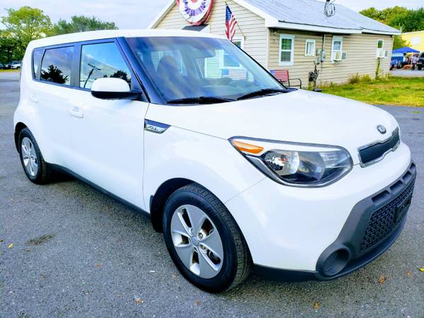 2015 KIA SOUL 1-OWNER GAS SAVER 3 MONTH WARRANTY - cars & for sale in Front Royal, VA – photo 8