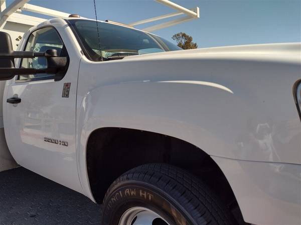 2014 GMC 3500 Service truck, One owner, 6 0L, Hvy duty ladder rack! for sale in Other, NM – photo 10