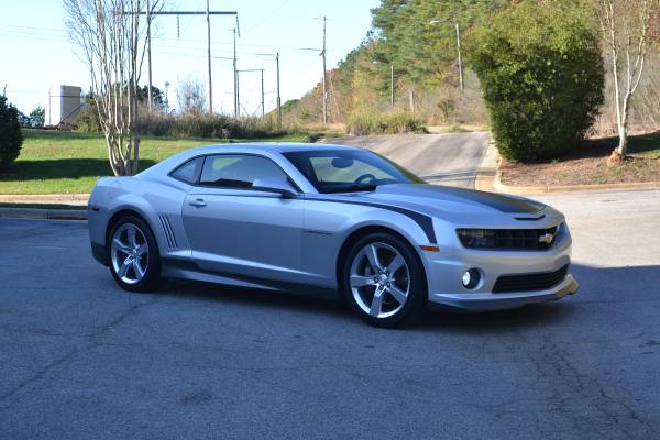 2010 CHEVY CAMARO SS - CLEAN TITLE - 6 SPEED - RS PACKAGE - LEATHER... for sale in Cary, NC – photo 3