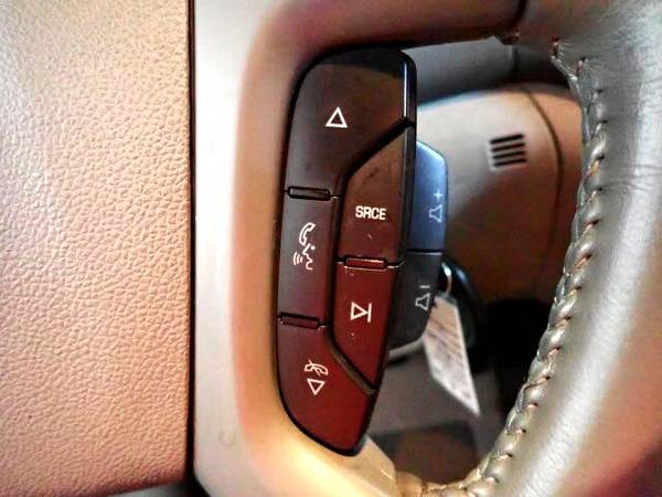 2014 Buick Enclave - - by dealer - vehicle automotive for sale in Gretna, IA – photo 21