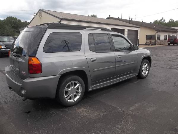 2006 GMC ENVOY XL DENALI- LOADED ALL BELLS AND WHISTLES - cars &... for sale in Tomah, WI – photo 5