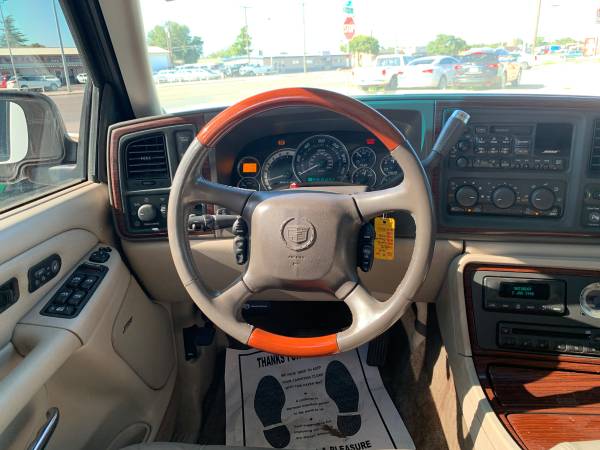 WHITE 2002 CADILLAC ESCALADE for $700 Down for sale in 79412, TX – photo 11