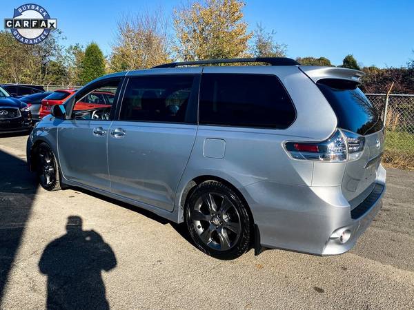 Toyota Sienna SE Navi Sunroof Bluetooth DVD Player Third Row Seating... for sale in Athens, GA – photo 4