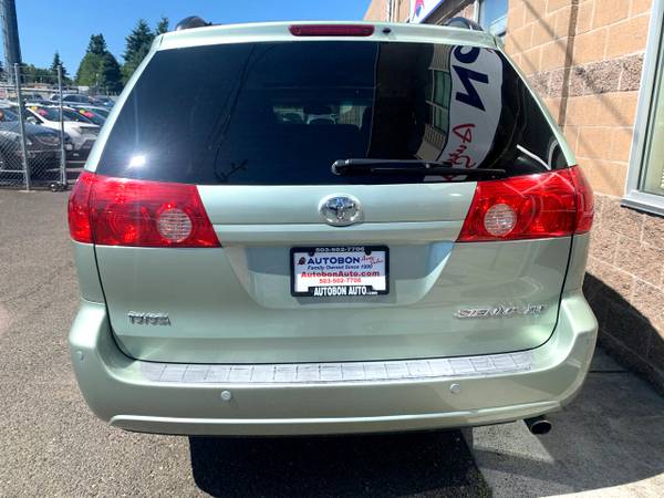 2007 Toyota Sienna 5DR 7-PASS VAN XLE LTD FWD (NATL) - cars & trucks... for sale in Portland, OR – photo 5