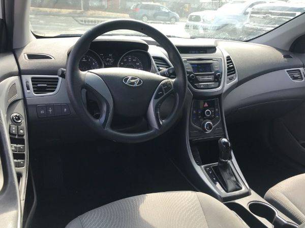 2016 Hyundai Elantra SE EASY FINANCING AVAILABLE for sale in Santa Ana, CA – photo 14