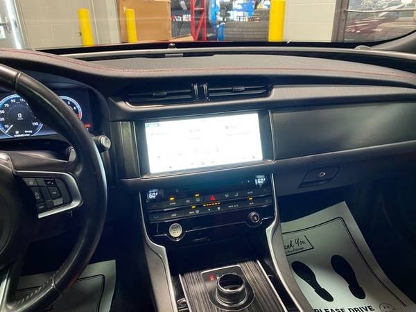 2018 Jaguar XF-Series XF Supercharged - cars & trucks - by dealer -... for sale in Coopersville, MI – photo 16