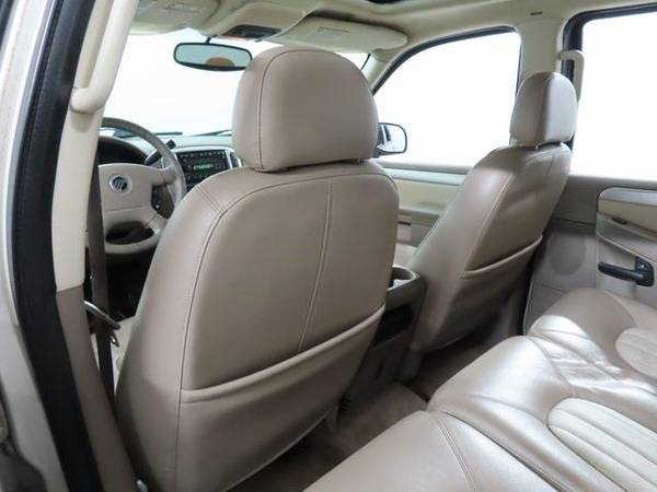 2004 Mercury Mountaineer Base - SUV - - by dealer for sale in Addison, IL – photo 23