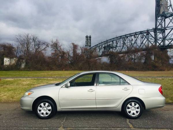 2004 Toyota Camry 4cyl auto WE FINANCE EVERYONE - cars & trucks - by... for sale in burlington city, NJ – photo 5