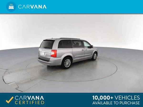 2016 Chrysler Town and Country Touring-L Minivan 4D mini-van Silver - for sale in Atlanta, FL – photo 11