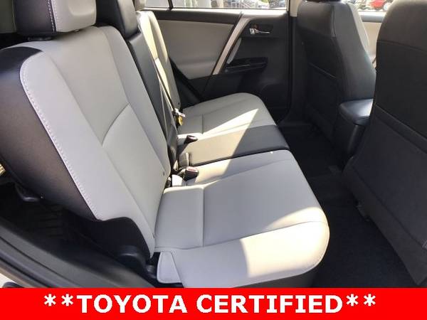 2017 Toyota RAV4 Limited for sale in Westmont, IL – photo 23