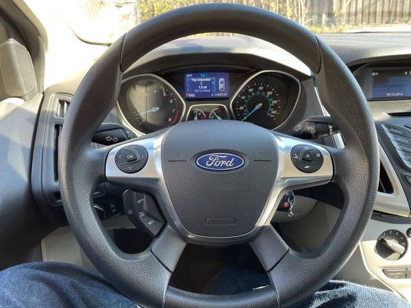 2014 Ford Focus SFE - cars & trucks - by owner - vehicle automotive... for sale in Chicago, IL – photo 14