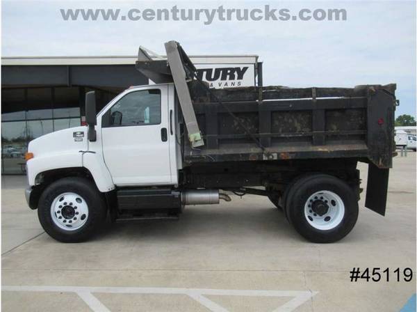 2003 Chevrolet 7500 Regular Cab White Great Price WHAT A DEAL for sale in Grand Prairie, TX – photo 4