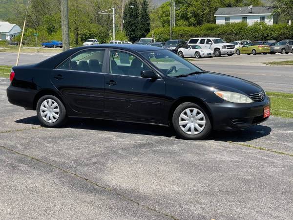 2006 Toyota Camry LE - - by dealer - vehicle for sale in Salem, VA – photo 3
