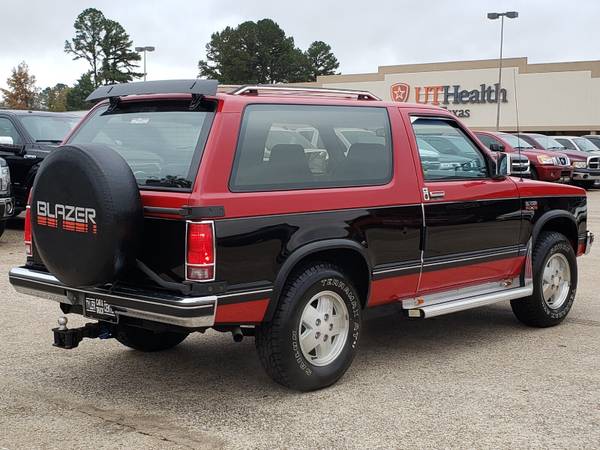 1988 CHEVY BLAZER S-10: 4wd · 130k miles - cars & trucks - by dealer... for sale in Tyler, TX – photo 4
