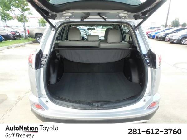 2016 Toyota RAV4 XLE SKU:GW260103 SUV for sale in Houston, TX – photo 20