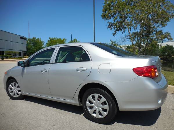2010 Toyota Corolla LE - cars & trucks - by owner - vehicle... for sale in Bartlett, IL – photo 14